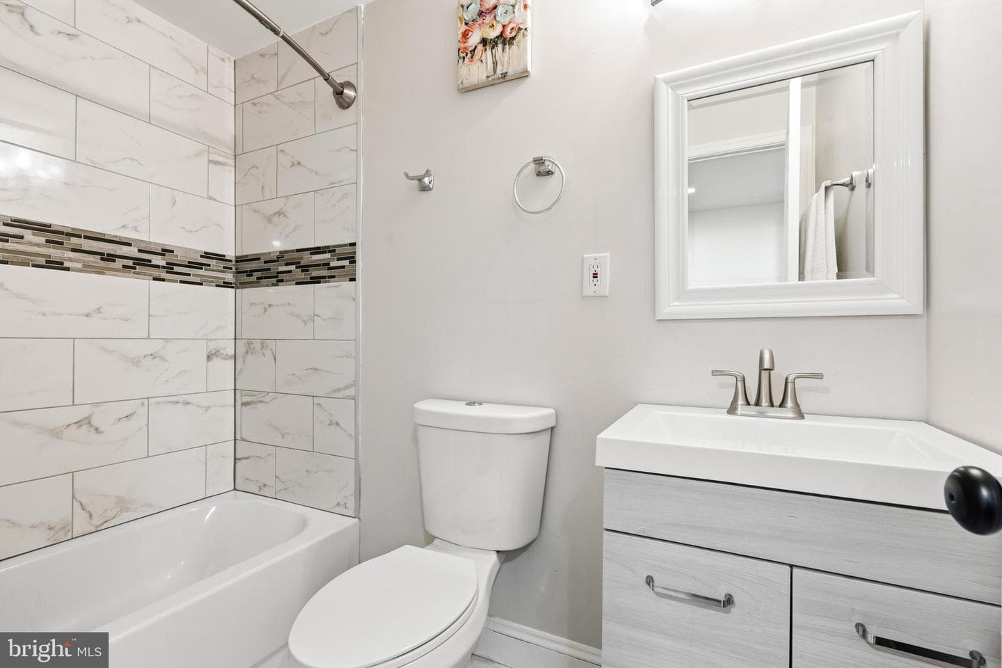 552 48th Street photo 20