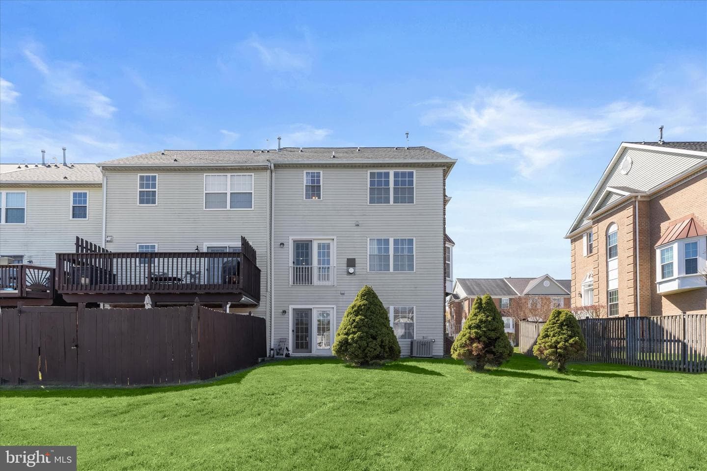 9410 Georgian Way photo 28