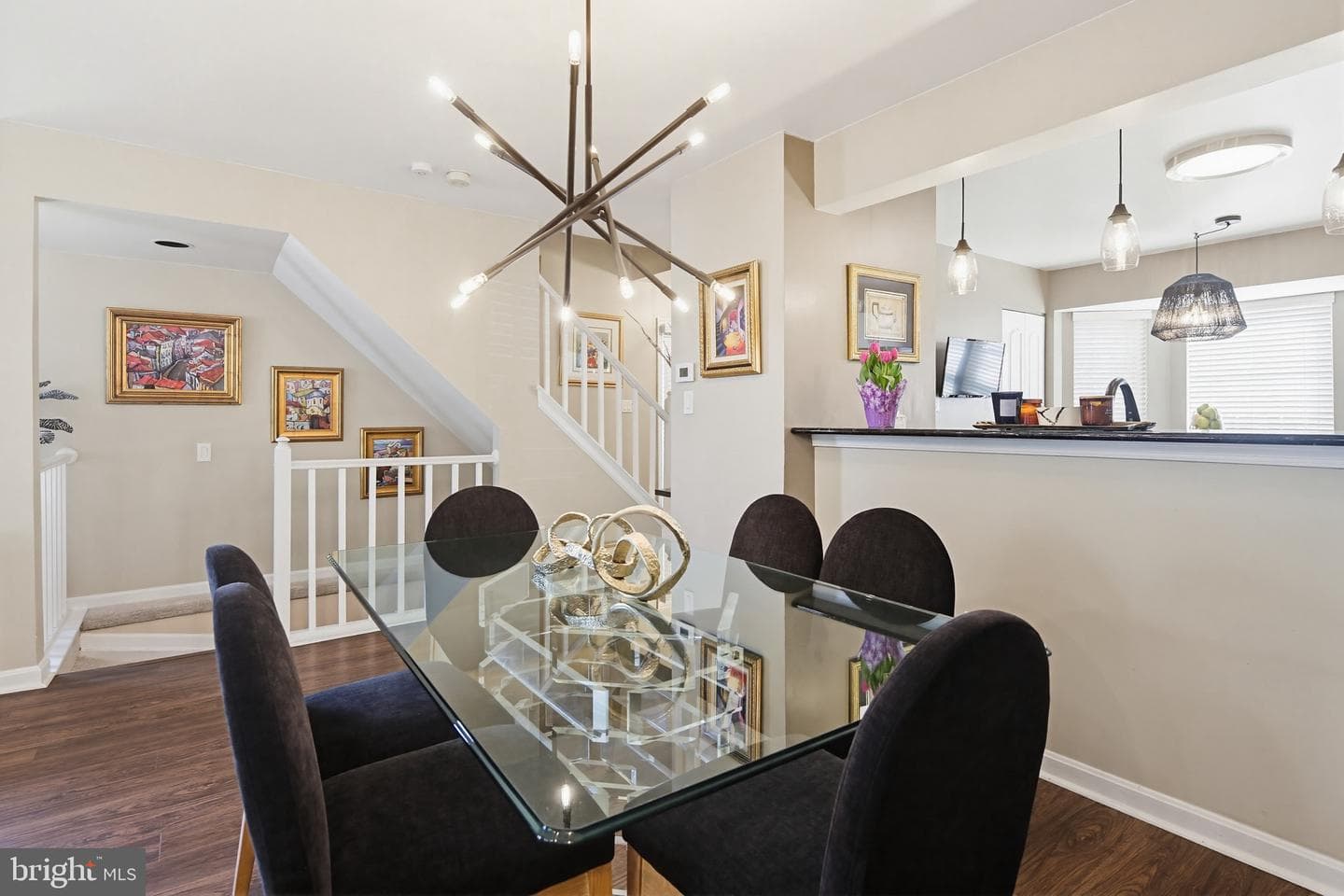 14 Shelton Court photo 11