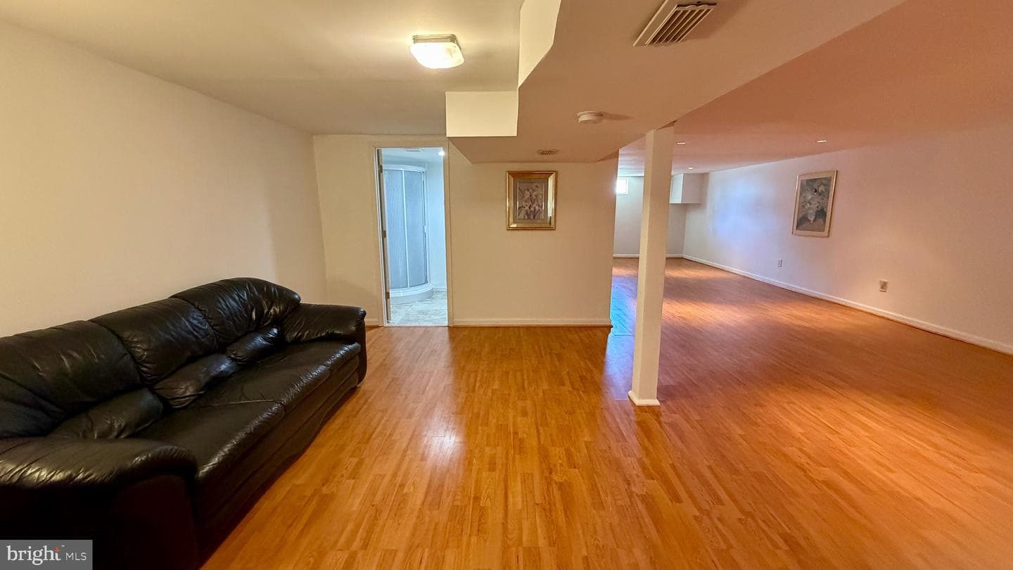 9800 Clanford Road photo 21