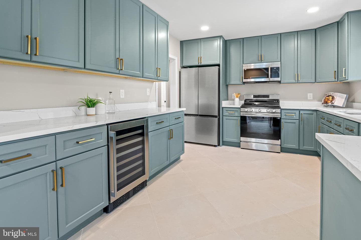 918 Weatherbee Road photo 16
