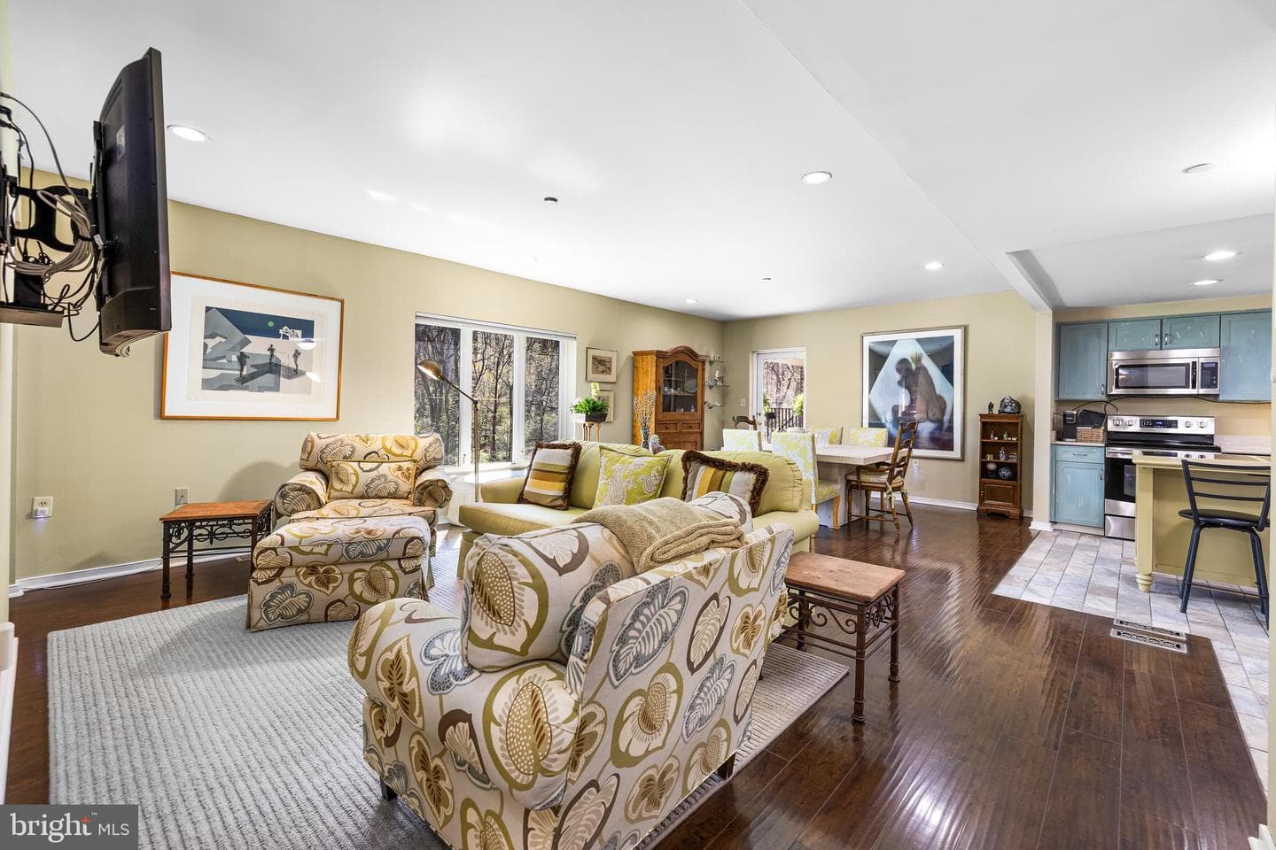 2331 Old Court Road #307 photo 13