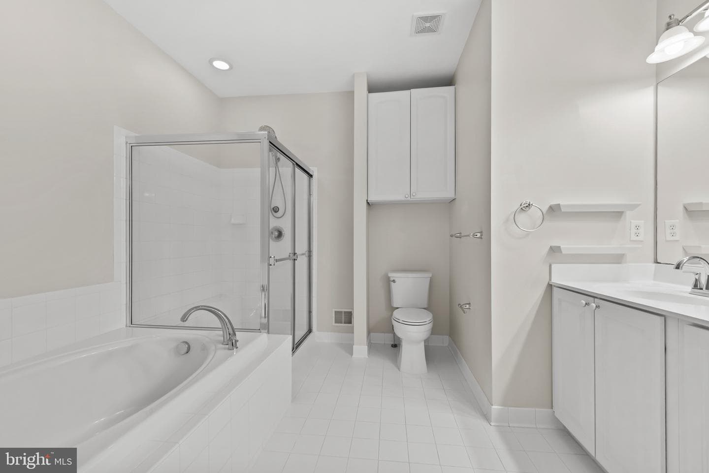 8522 Mountainholly Drive photo 27