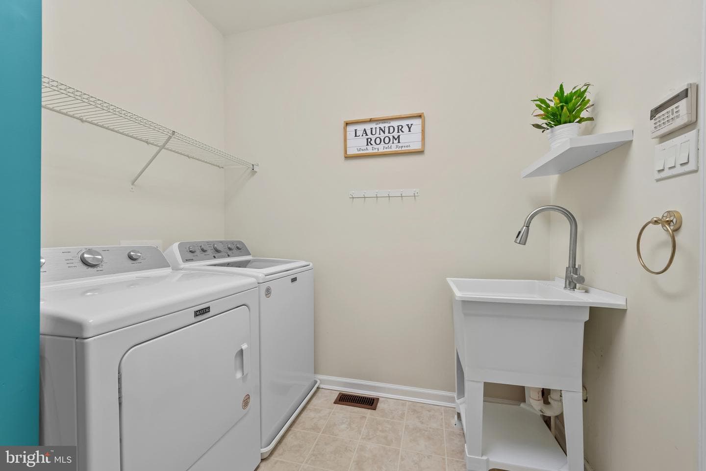 8522 Mountainholly Drive photo 54