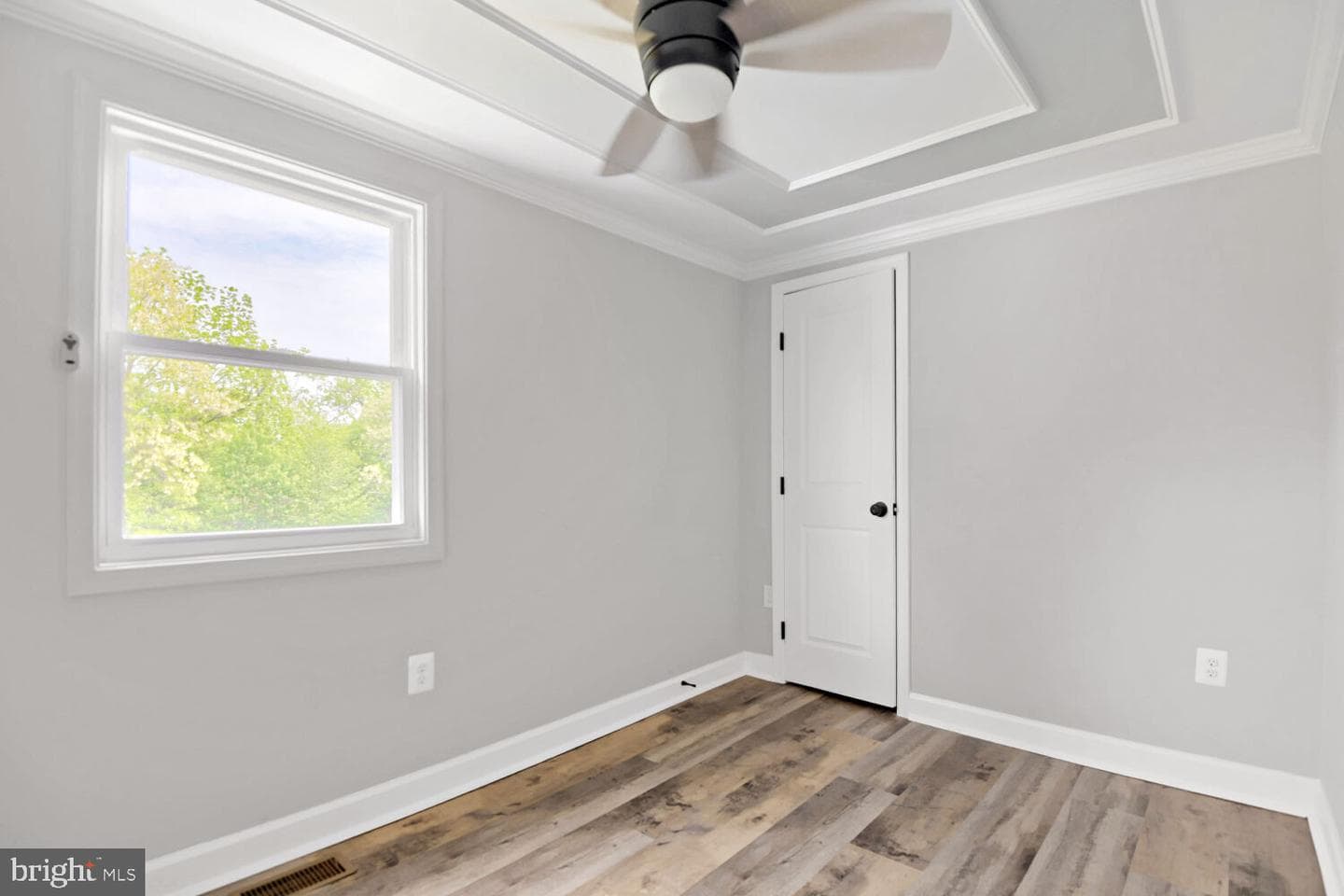 606 Meadow Road photo 22
