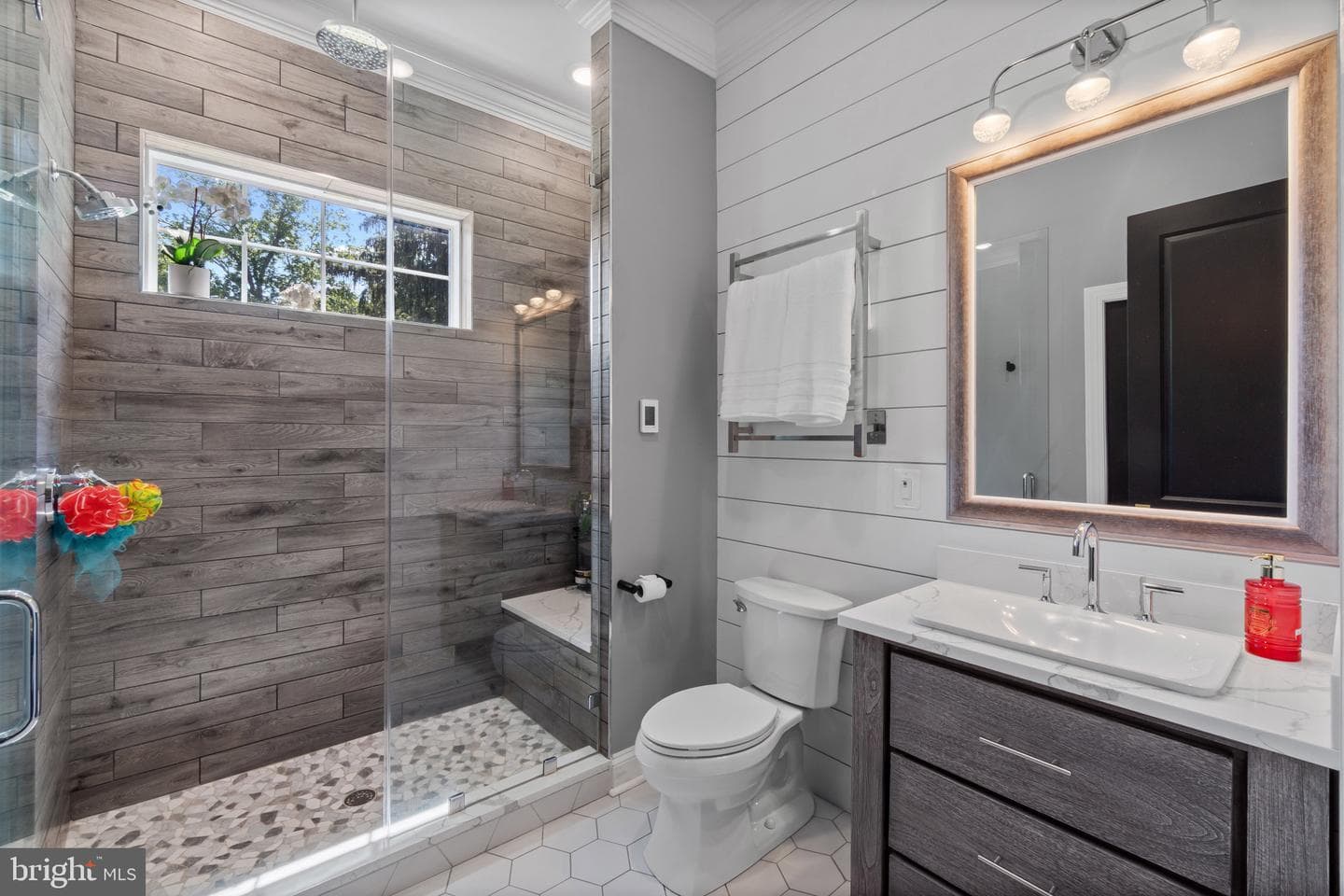 10907 Hollow Road photo 13