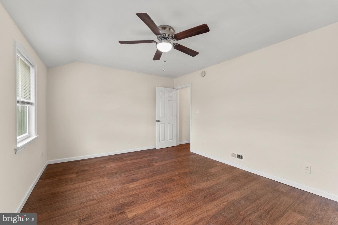 245 Orville Road photo 14