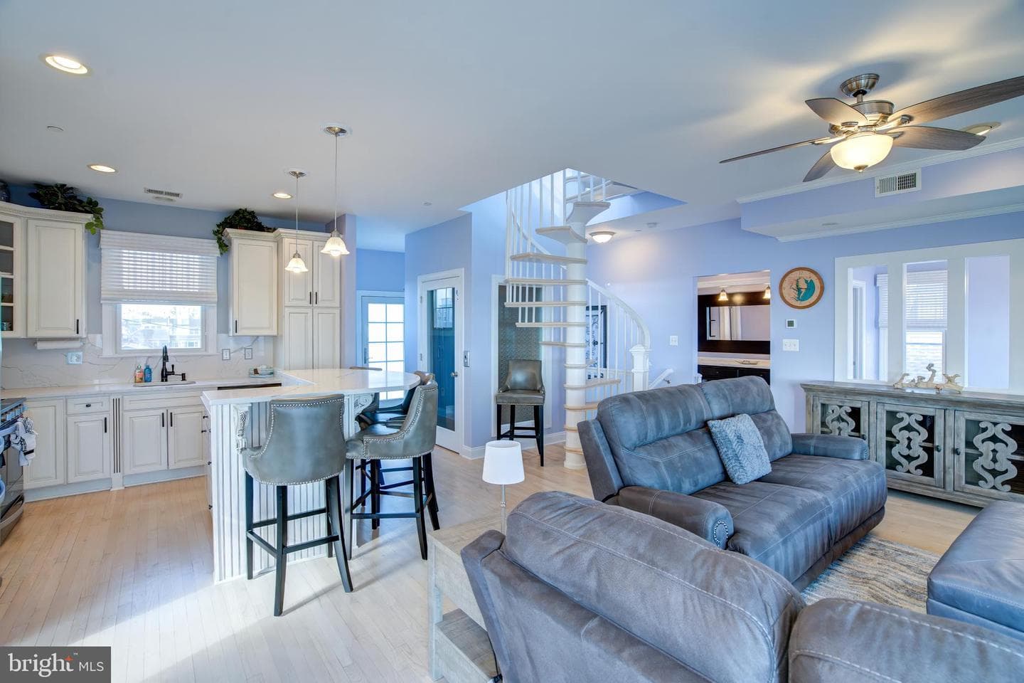 2811 Bay Drive photo 8