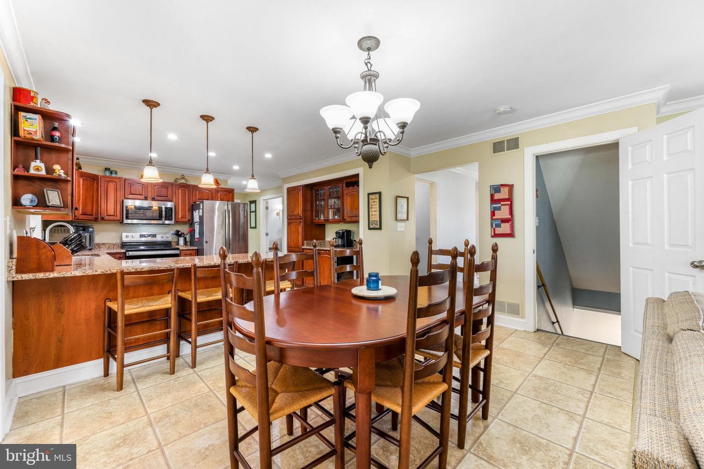 21310 W Liberty Road photo 25