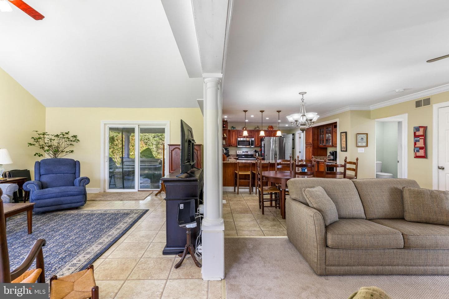 21310 W Liberty Road photo 43