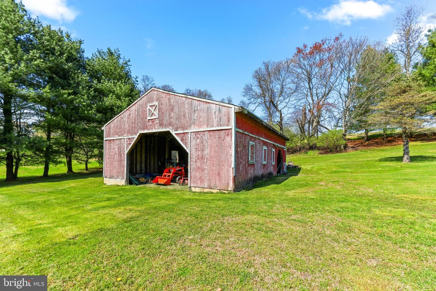 21310 W Liberty Road photo 94