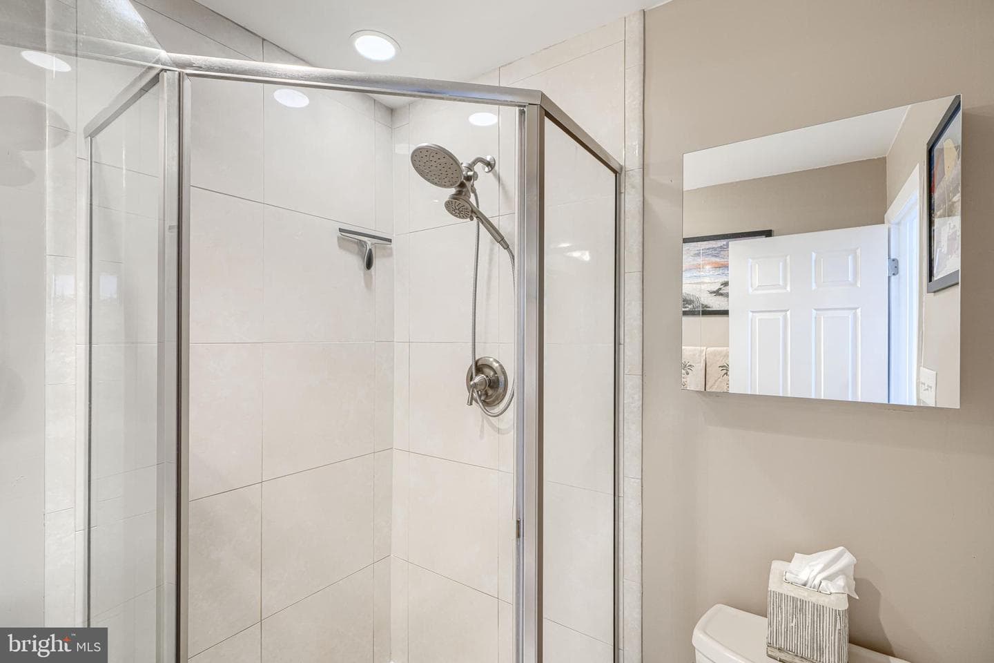 1 Smeton Place #1003 photo 15