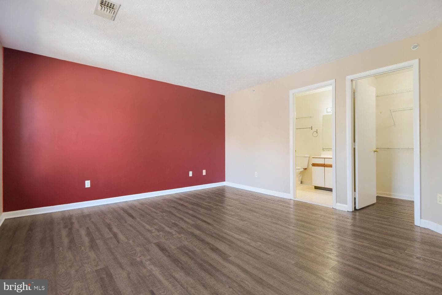 1803 Snow Meadow Lane #302 photo 14