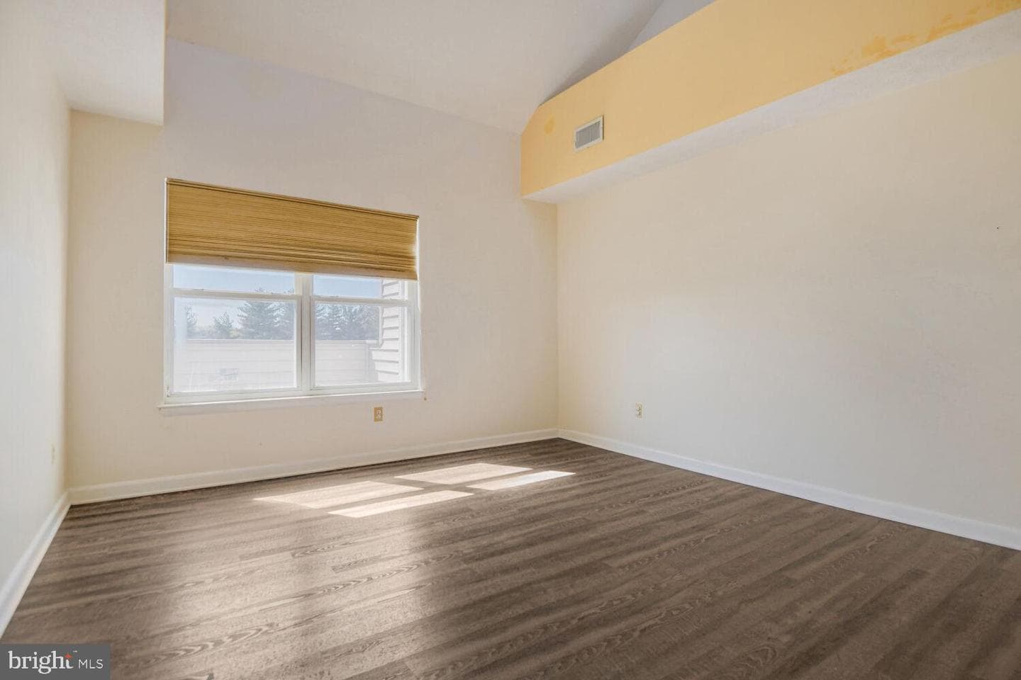 1803 Snow Meadow Lane #302 photo 19