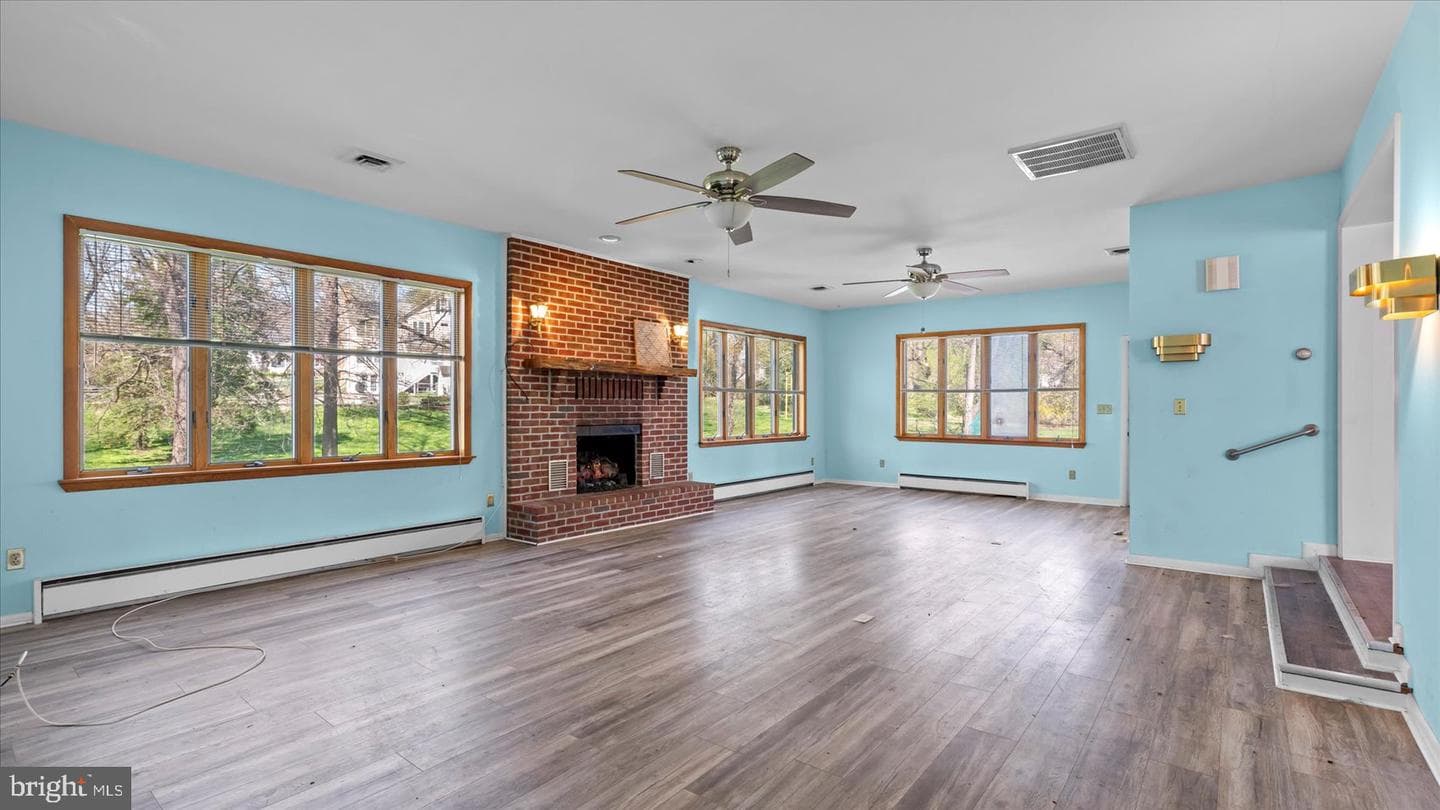 1701 Roland Avenue photo 31