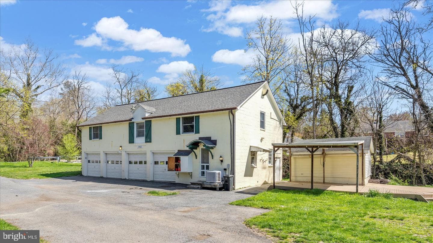 1701 Roland Avenue photo 49
