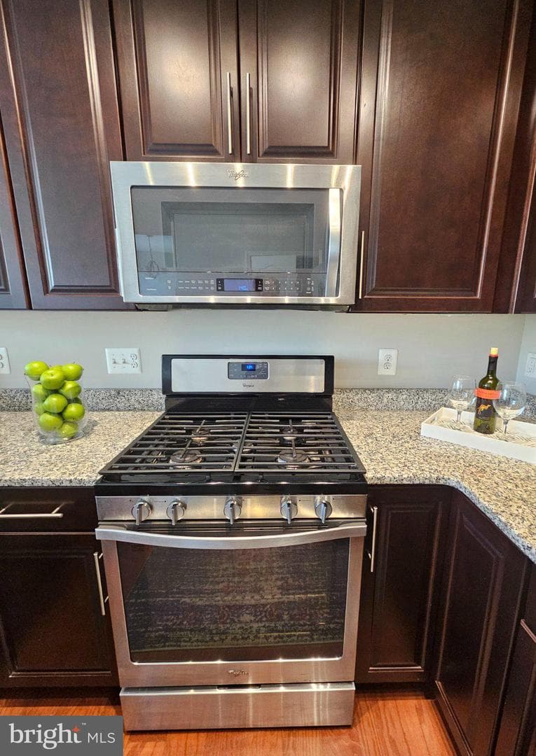 620 Quarry View Court #402 photo 17