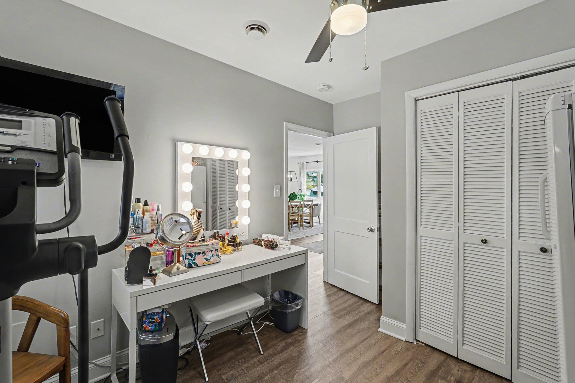 4502 Linden Avenue photo 22