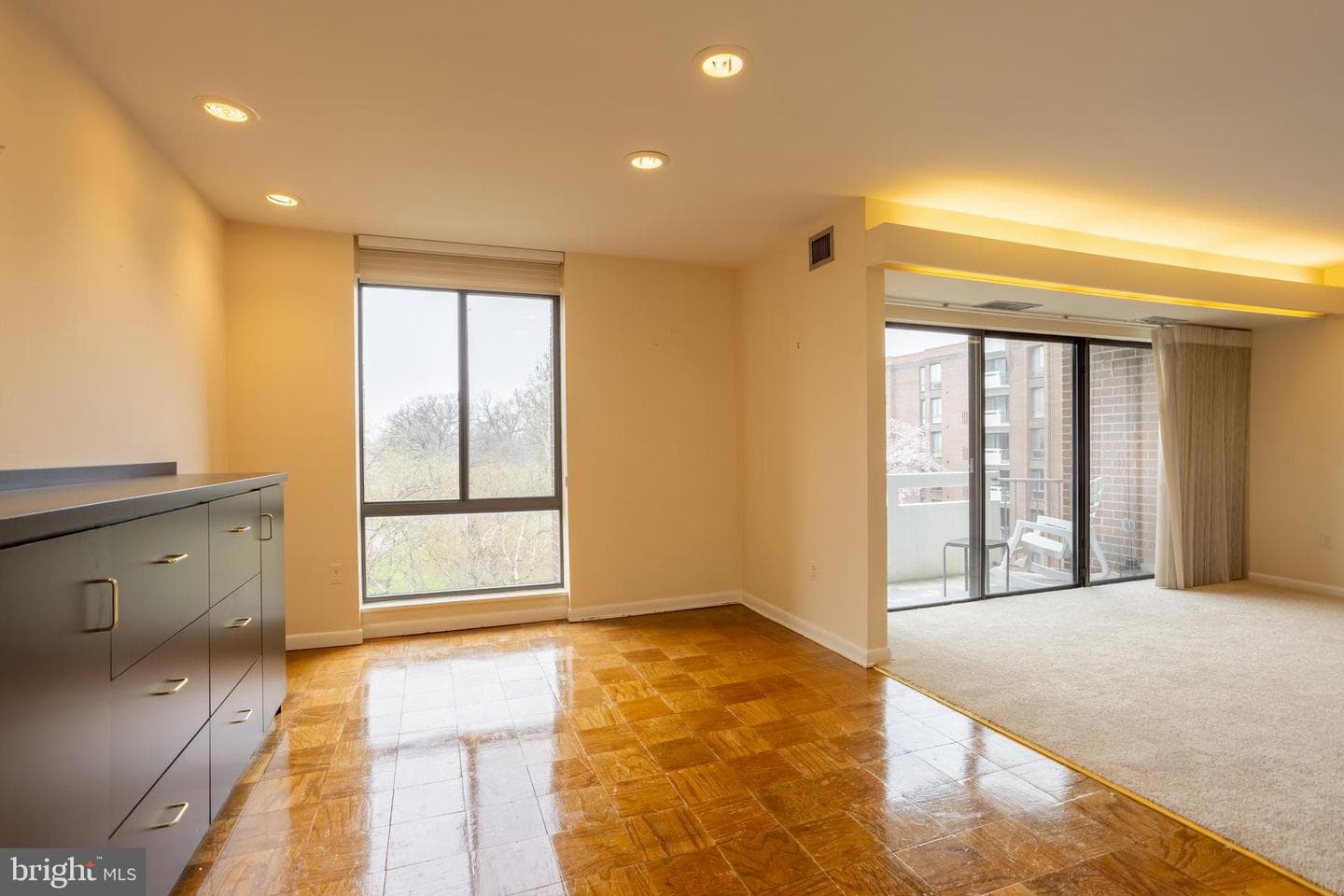 7 Slade Avenue #511 photo 12