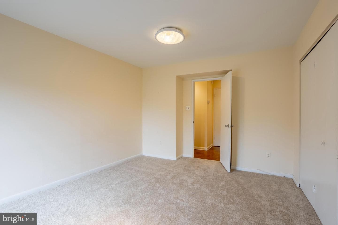 7 Slade Avenue #511 photo 24
