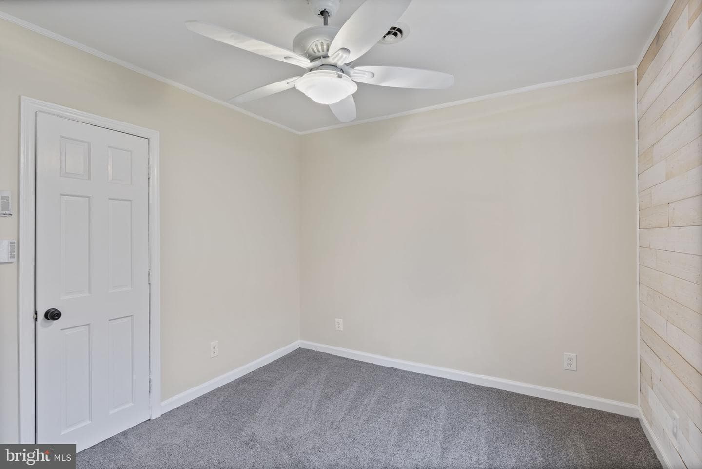 700 Greenwood Road photo 19