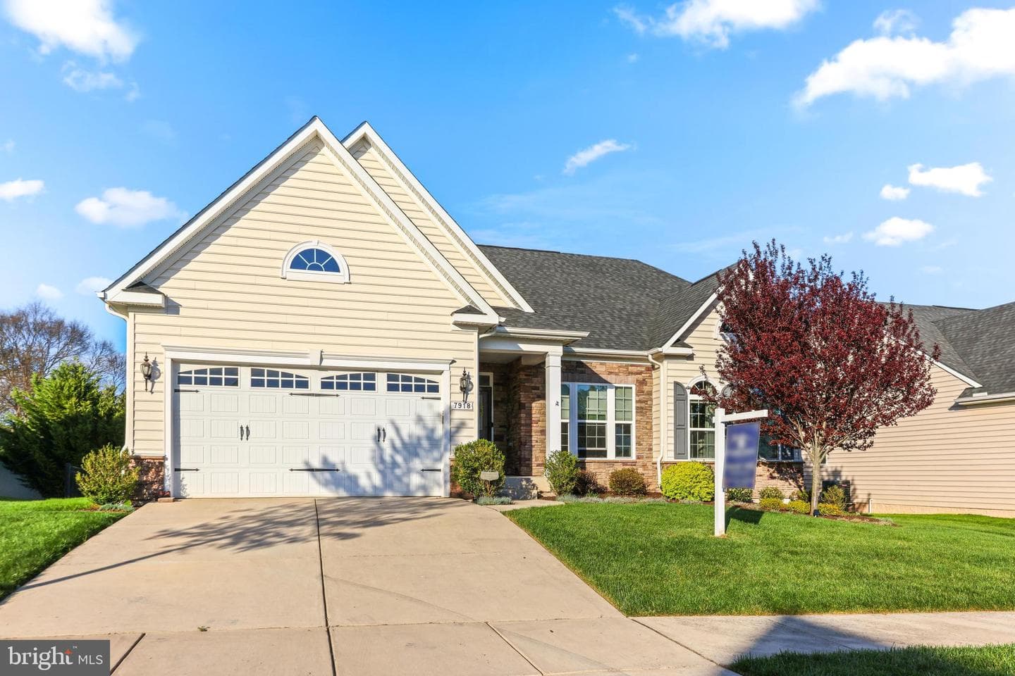 7918 Mcneal Farm Circle photo 2
