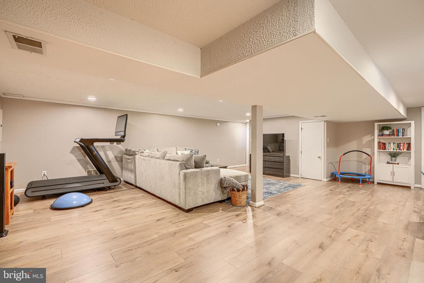 10510 Longbranch Road photo 32