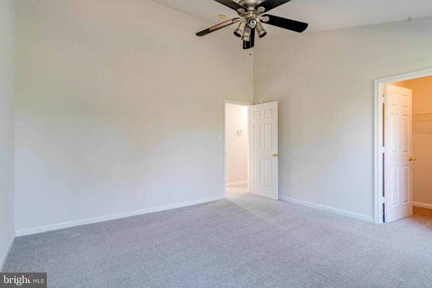 7923 Vernon Avenue photo 19