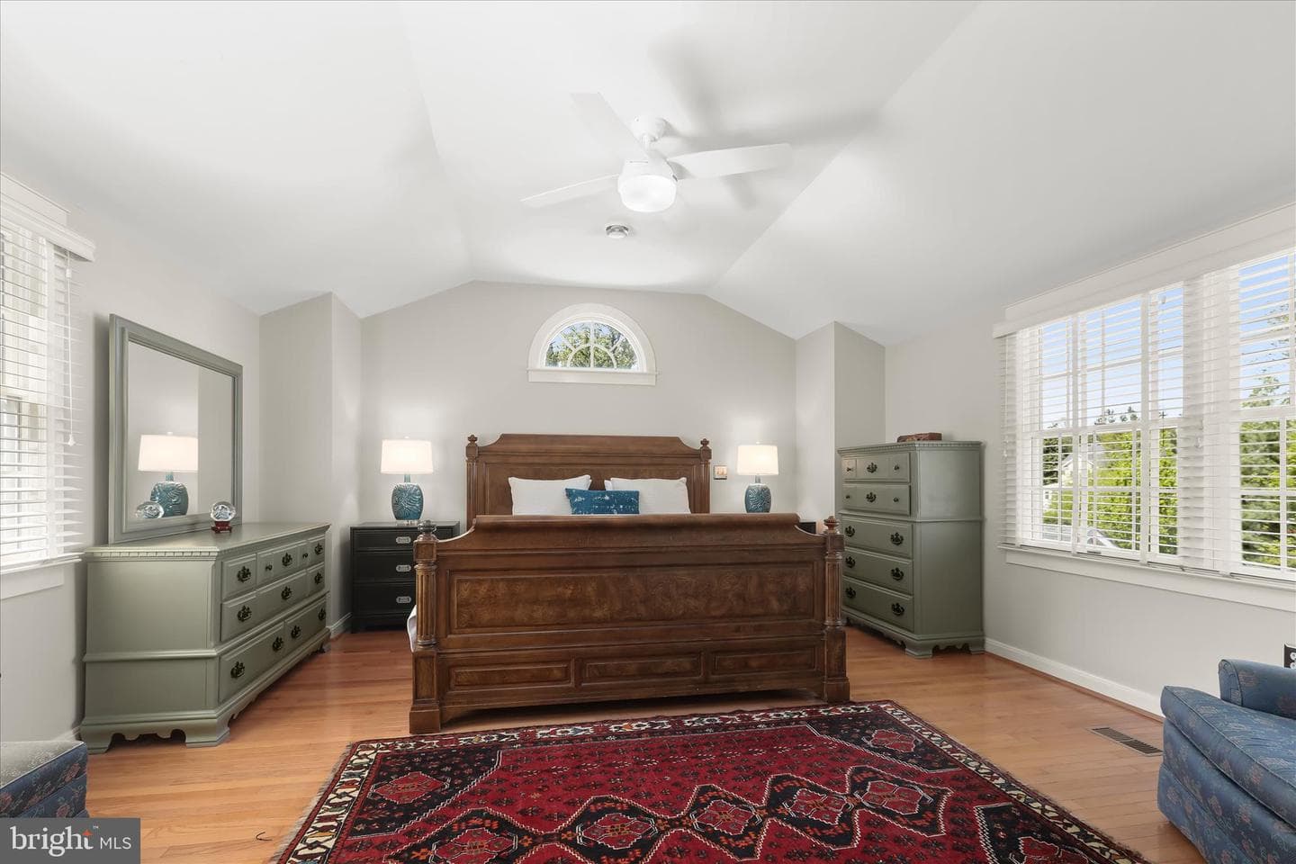 1504 Ivanhoe Avenue photo 27