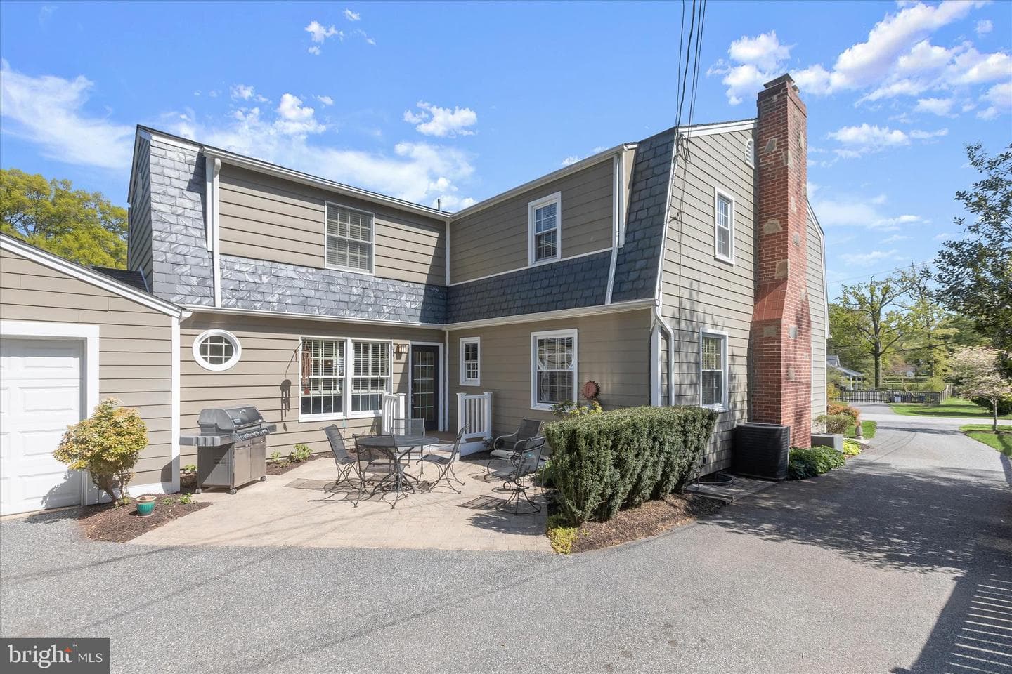 1504 Ivanhoe Avenue photo 52