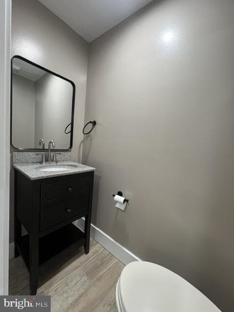 1010 Foxridge Lane photo 4