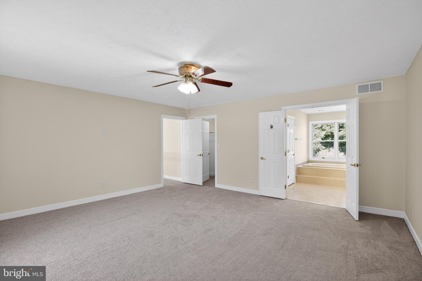 3 Falls Glen Court photo 10