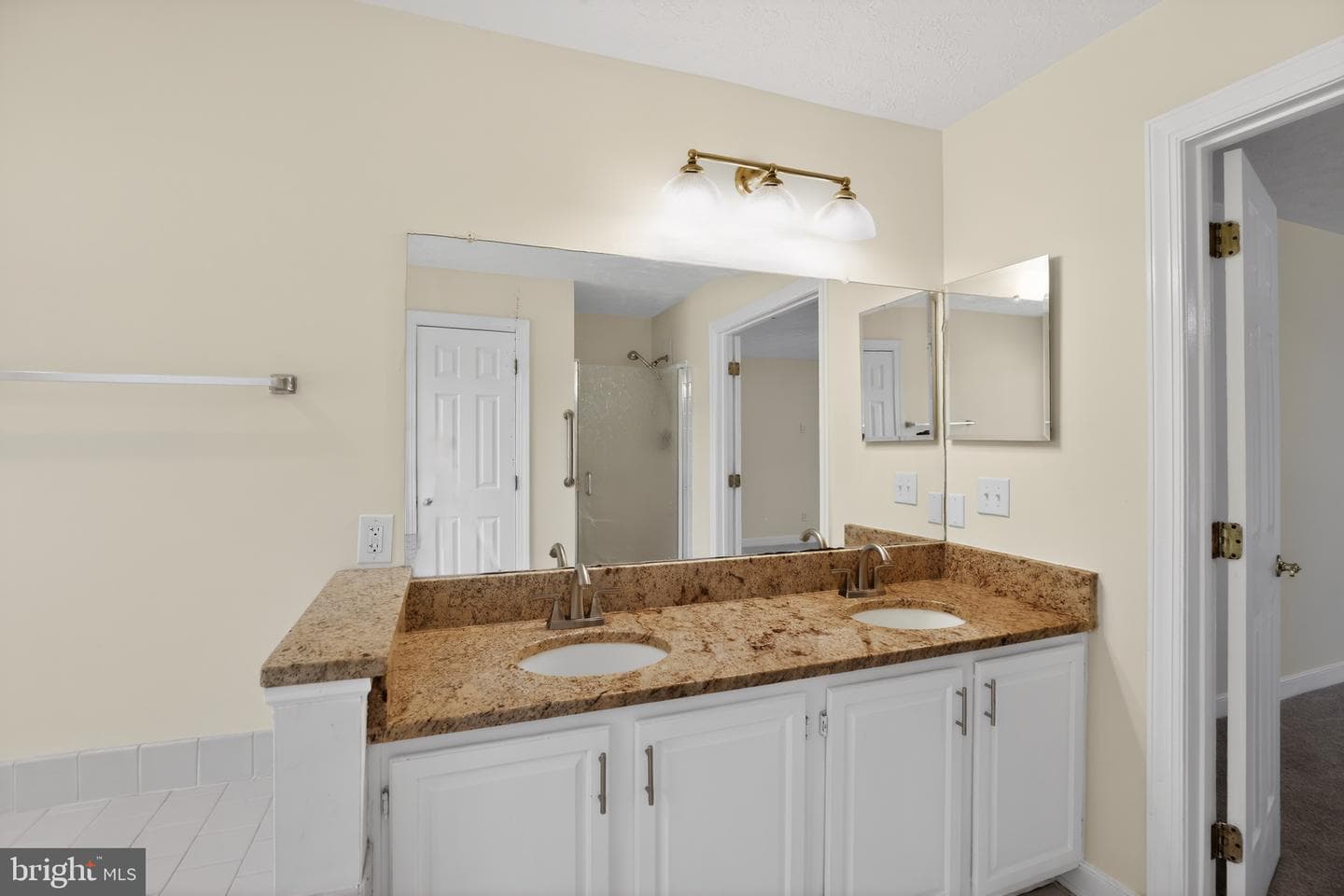 3 Falls Glen Court photo 13
