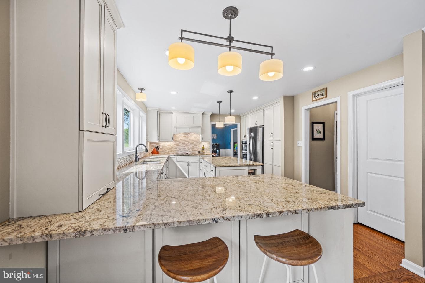 12914 Falls Road photo 13