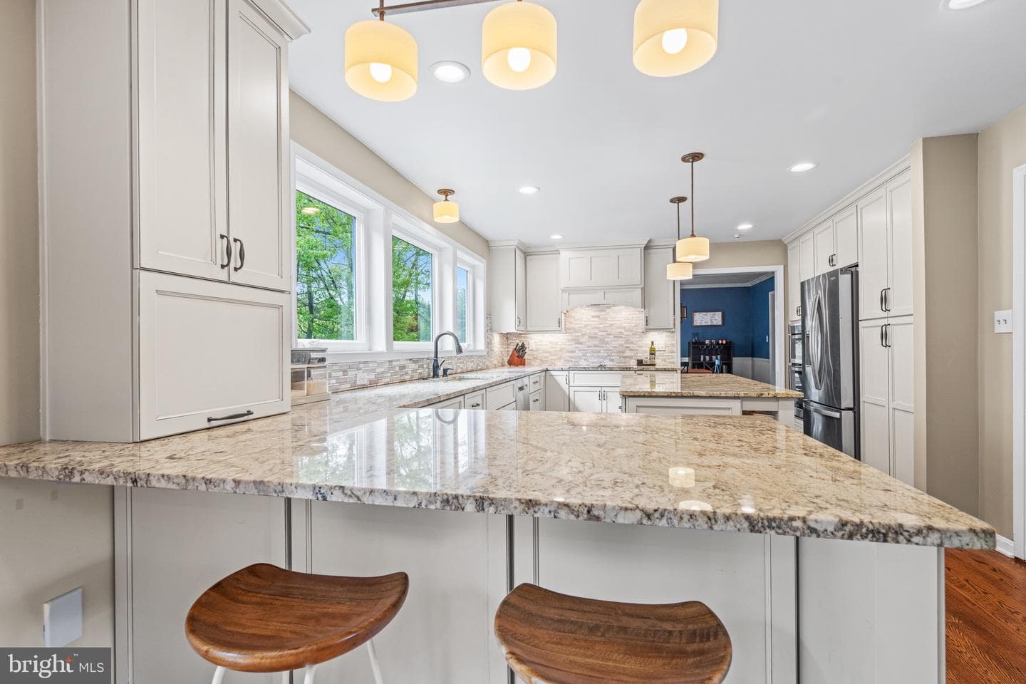 12914 Falls Road photo 15