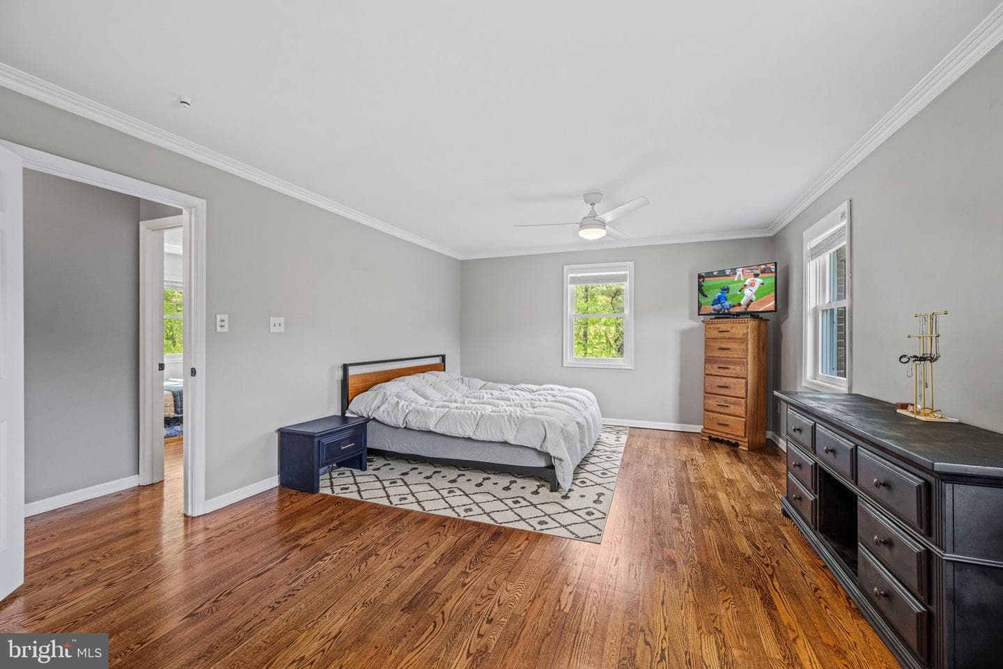 12914 Falls Road photo 27