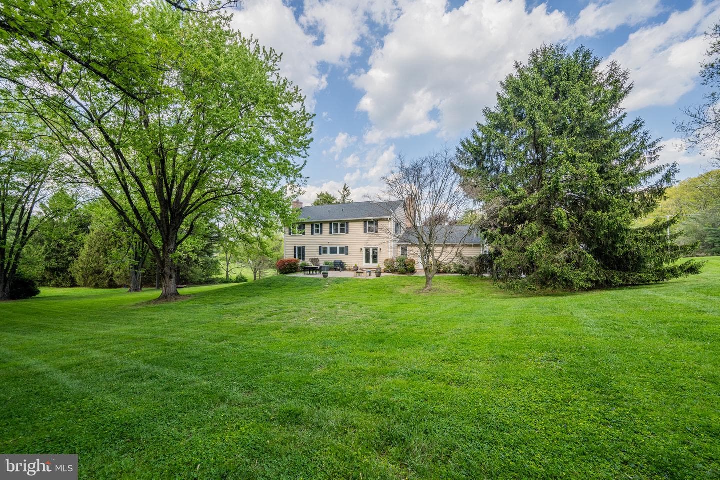 12914 Falls Road photo 57