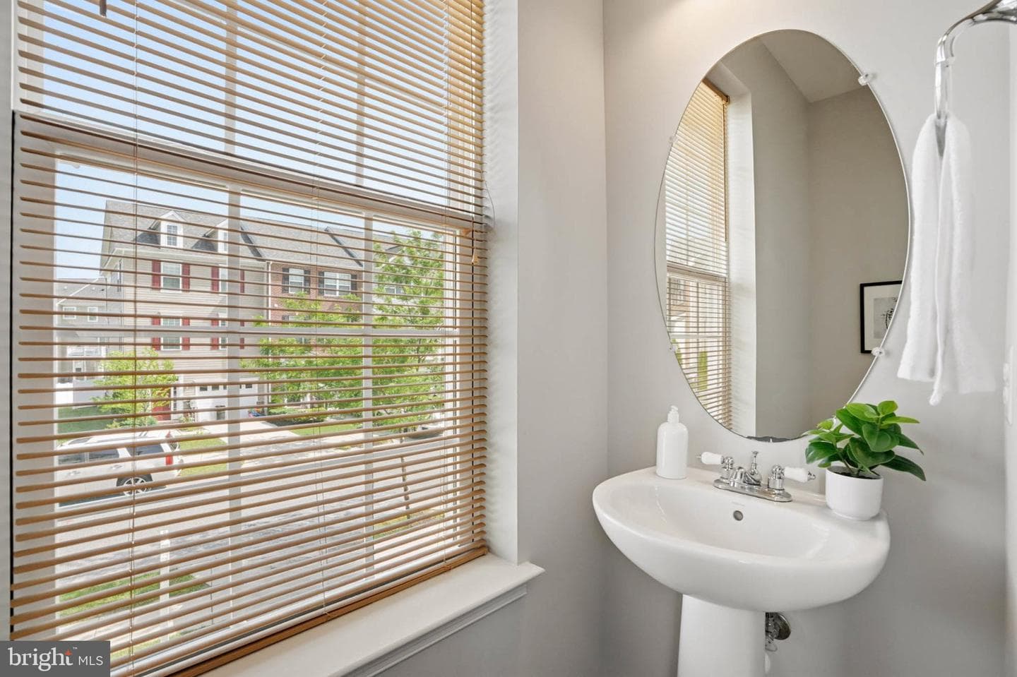 9540 John Locke Way photo 25