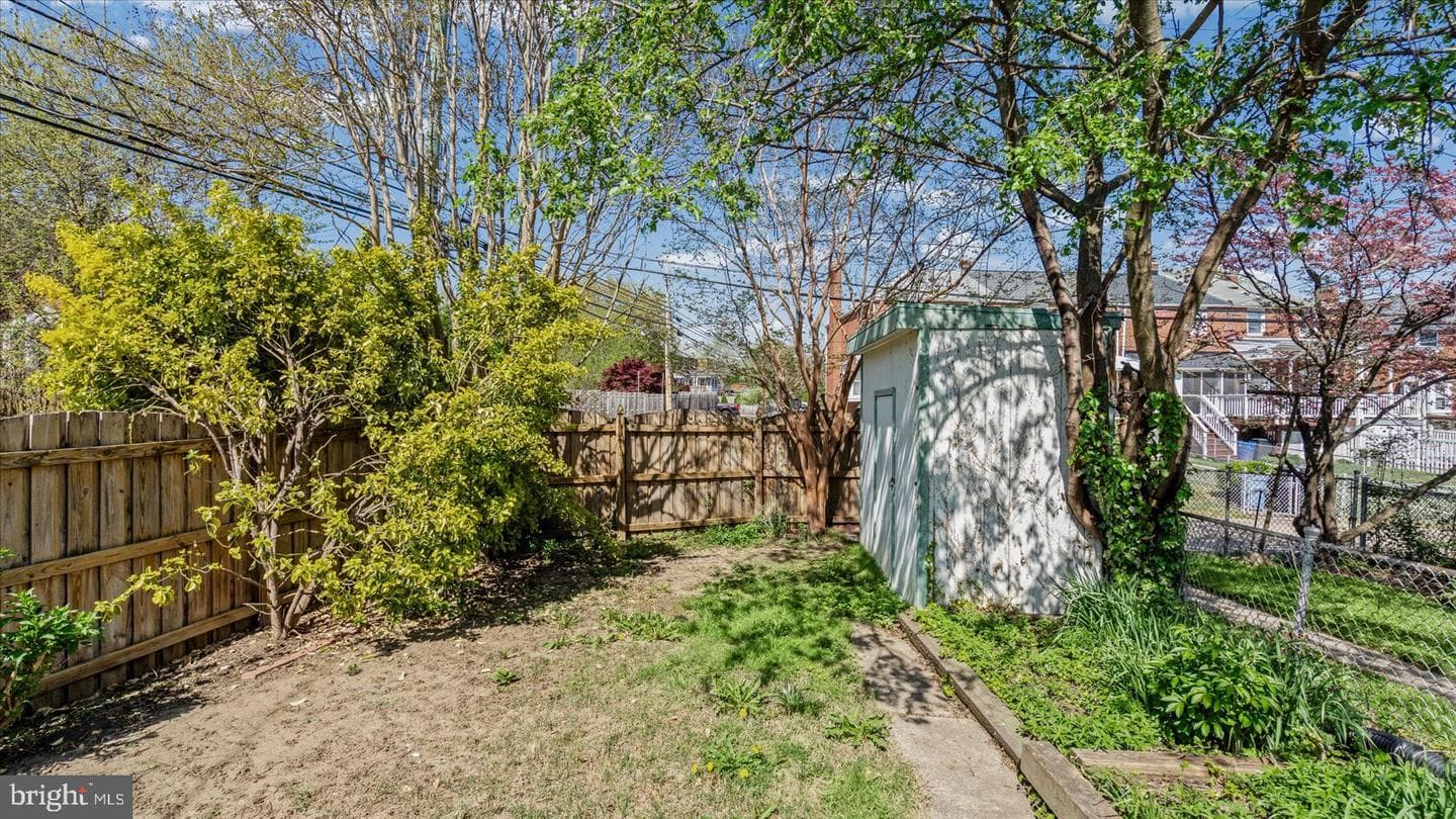 1600 Aberdeen Road photo 34