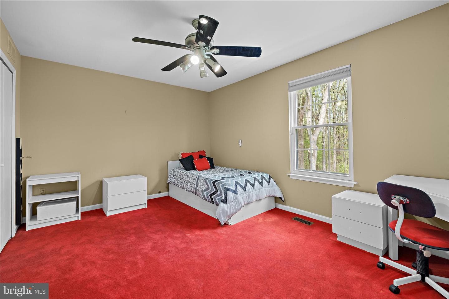 3904 Thoroughbred Lane photo 46