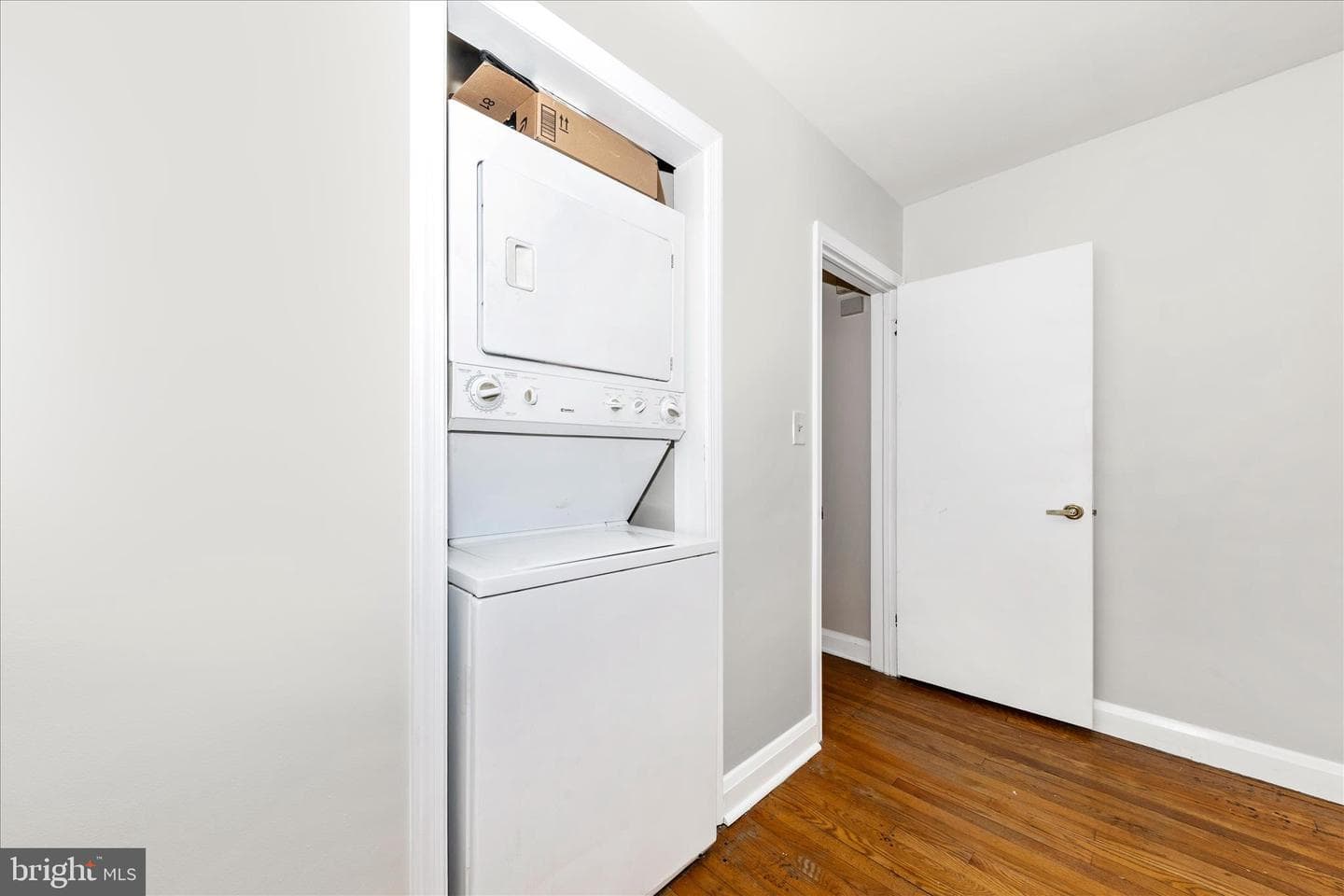 5811 Daybreak Terrace photo 23