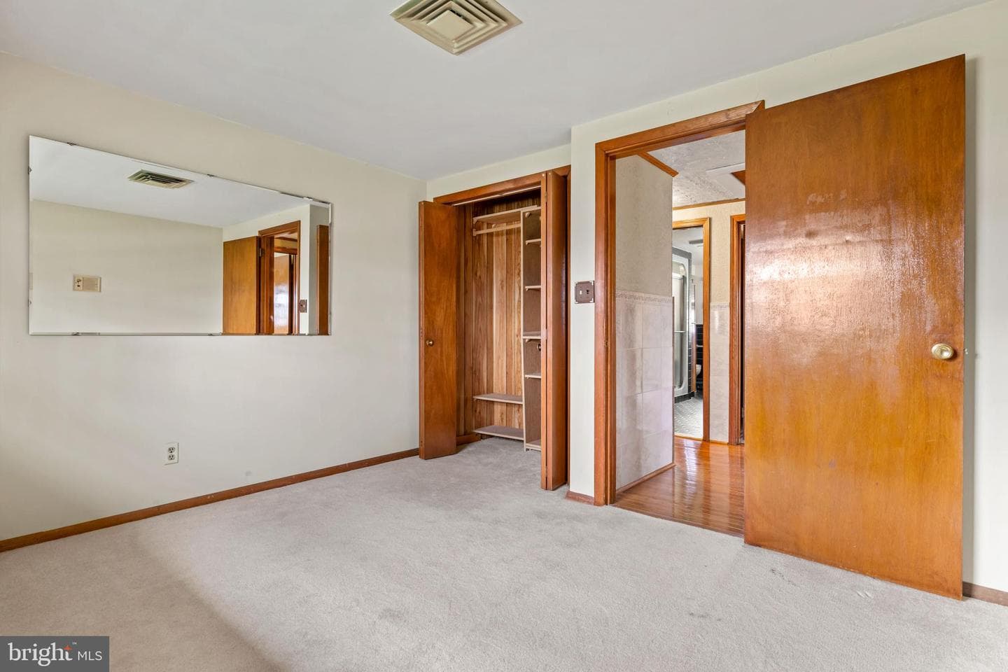 5030 Silver Spring Road photo 51
