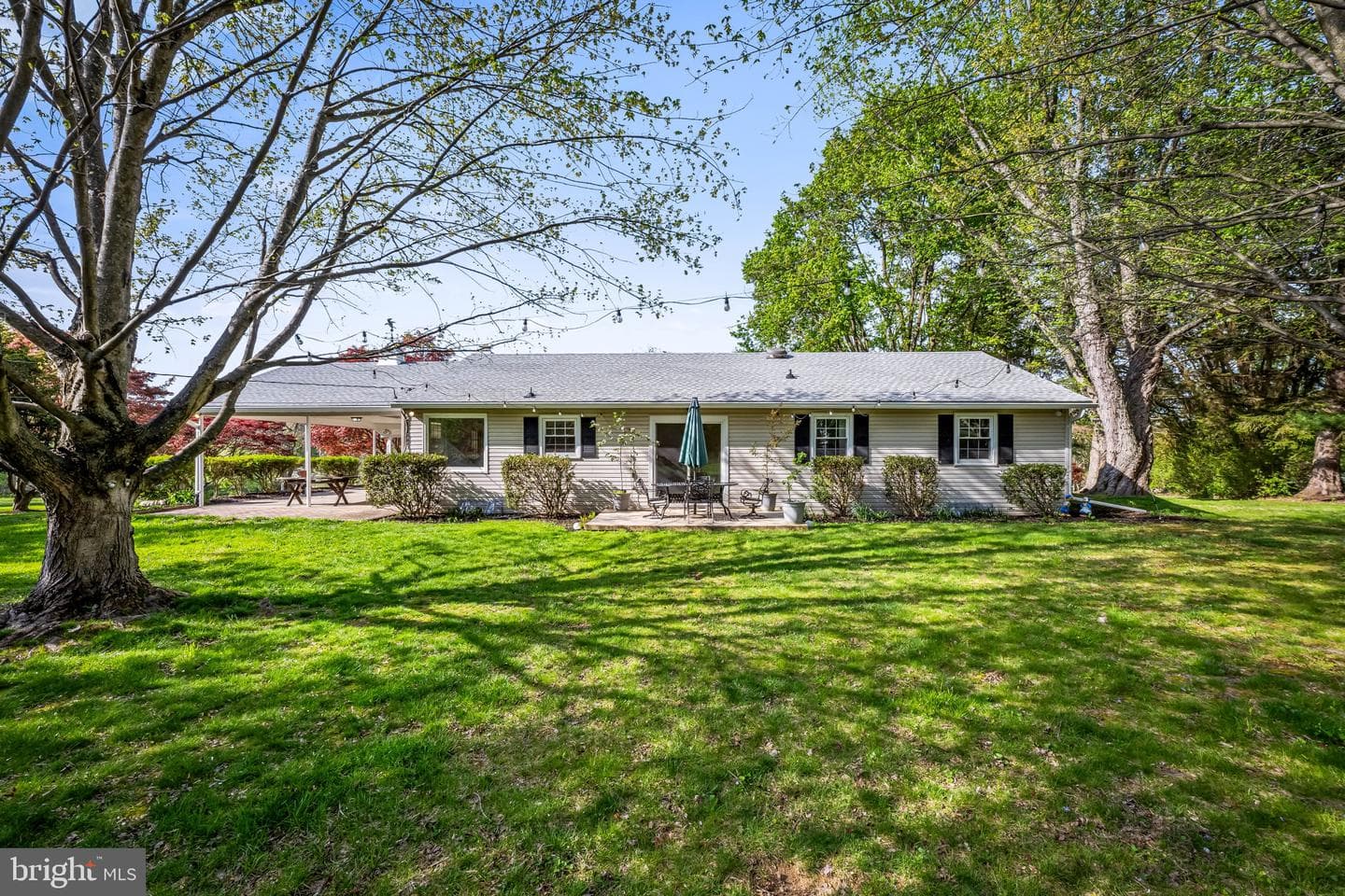 14009 Blenheim Road N photo 11