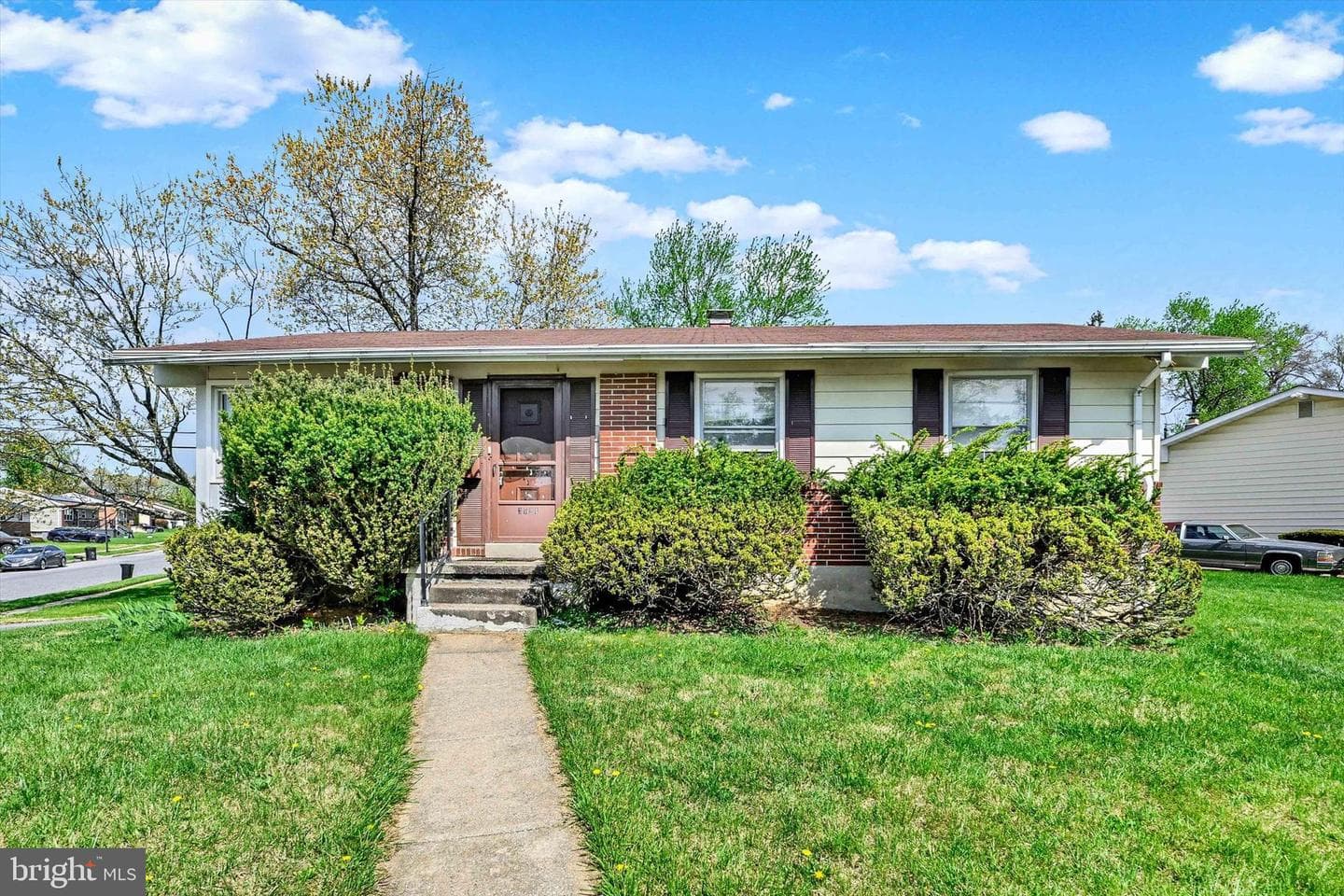 3724 Parkfield Road photo 2