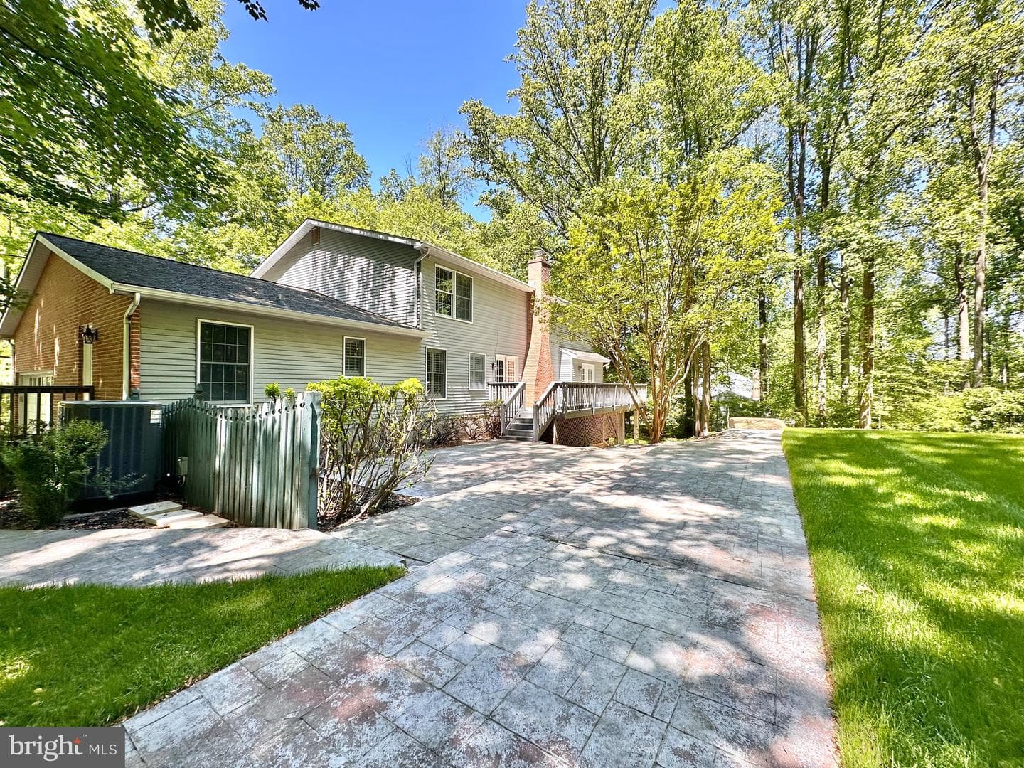 13 Constantine Drive photo 35