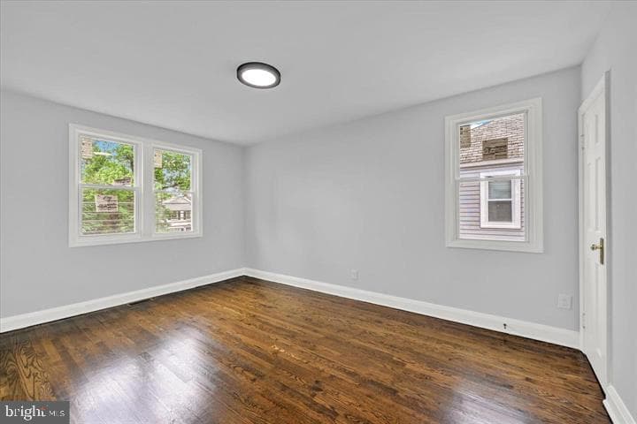 212 Burke Avenue photo 11
