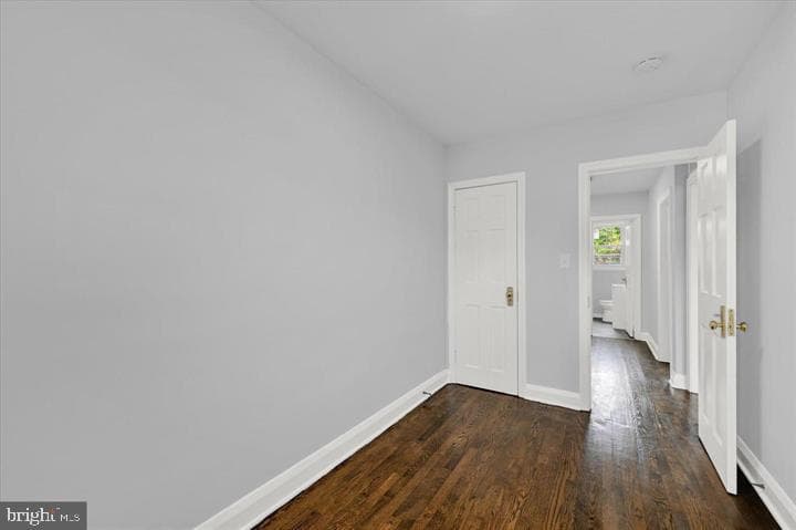212 Burke Avenue photo 17