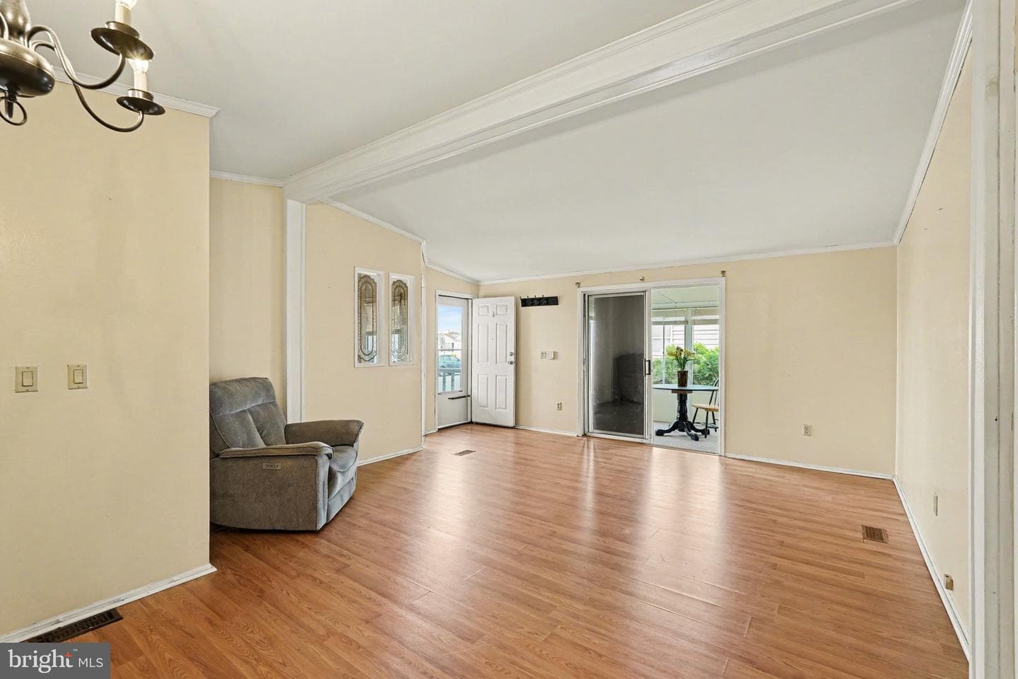 119 Bengies Rd photo 6
