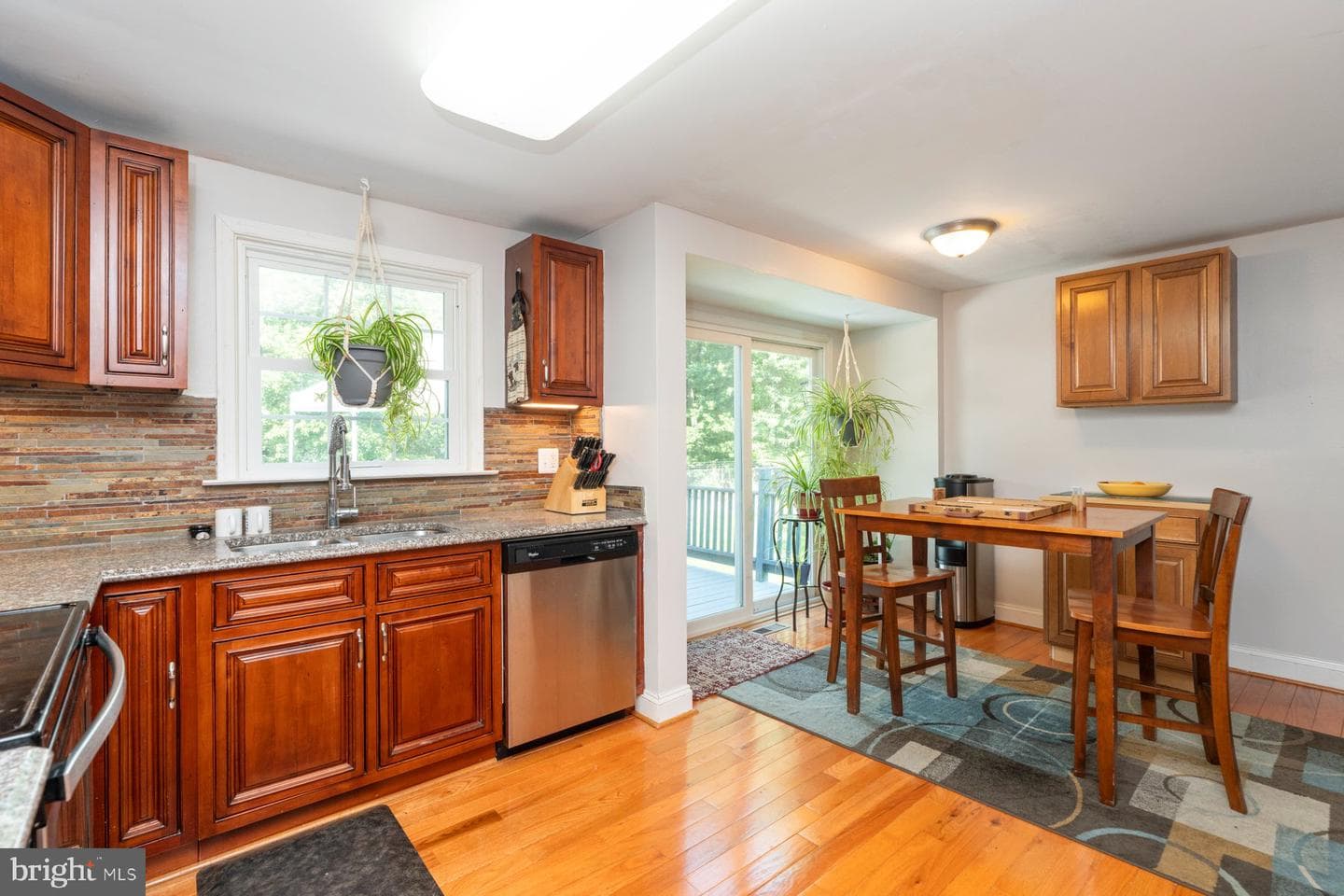 3908 Tevis Circle photo 5