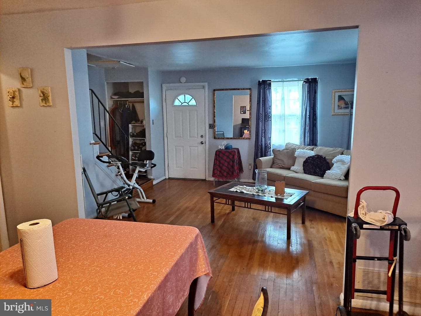 5663 Whitby Road photo 22